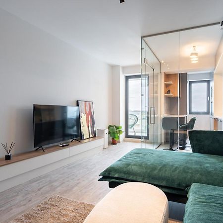 Classy Sassy - Elegant Escape In Timpuri Noi Bucureşti Ngoại thất bức ảnh
